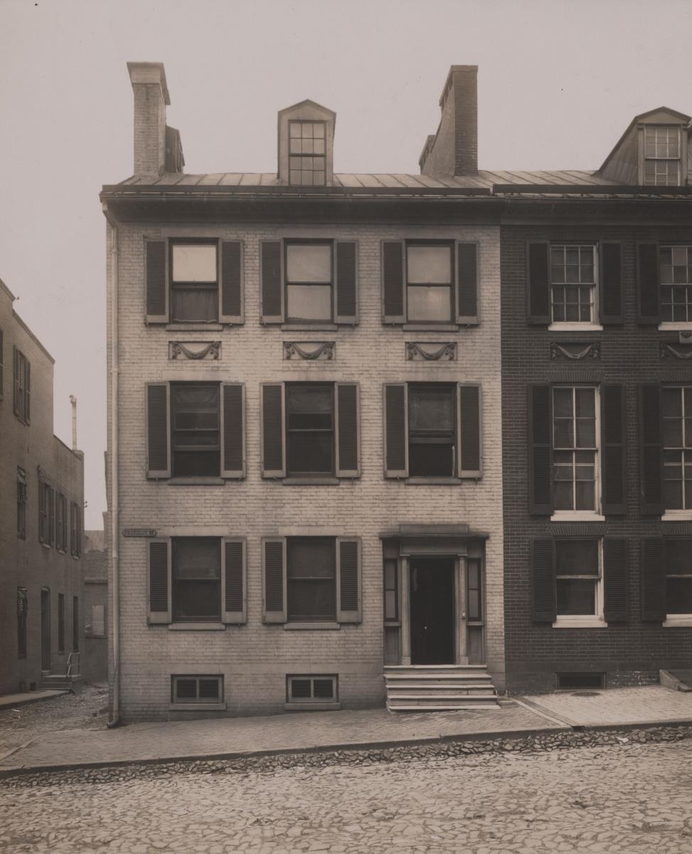 Baltimore, 7, East Franklin Street, Haus