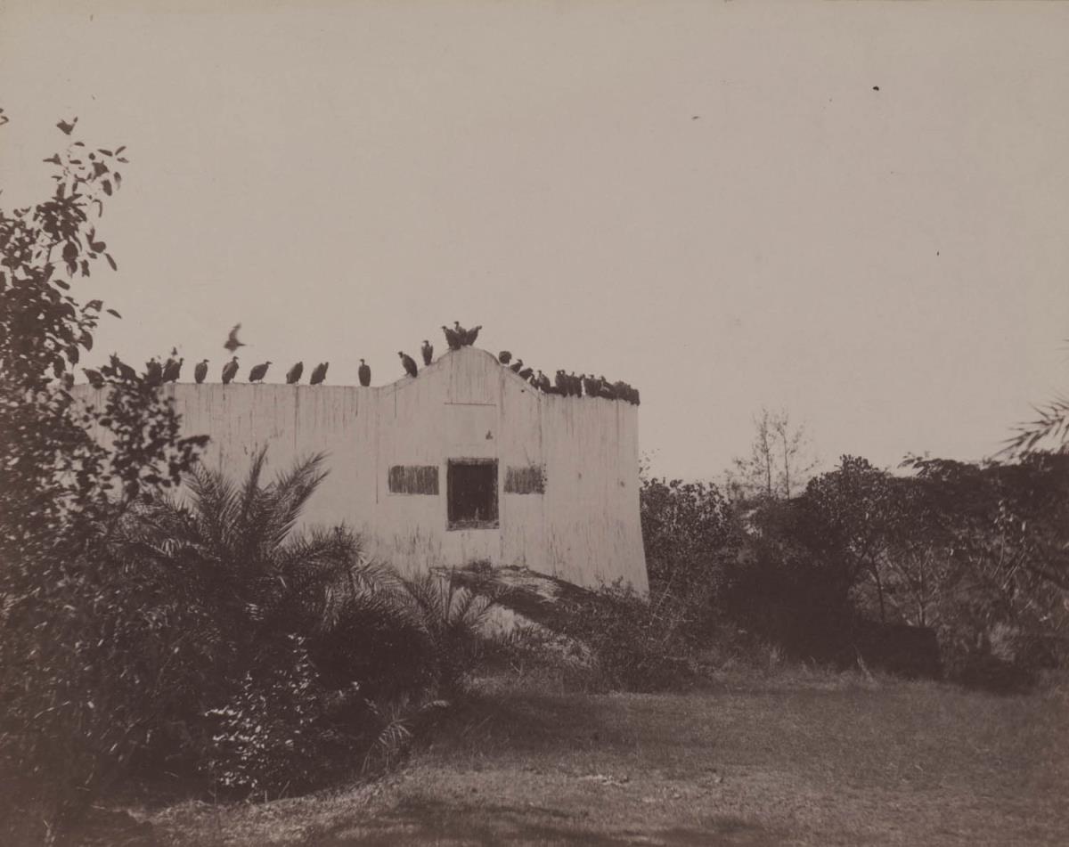 Bombay, Therme des Schweigens