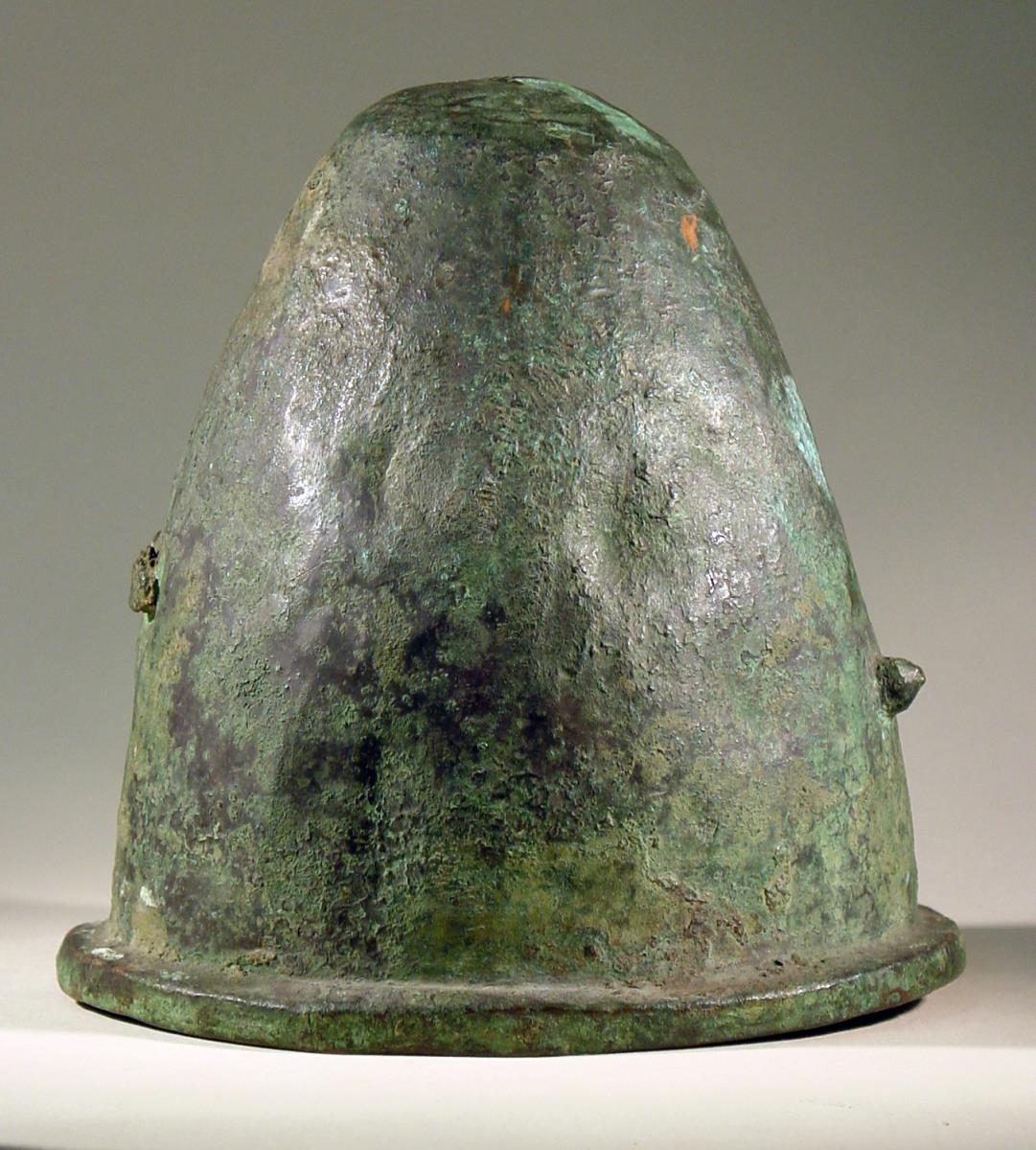 "Unteritalische Sturmhaube": Pilos-Helm