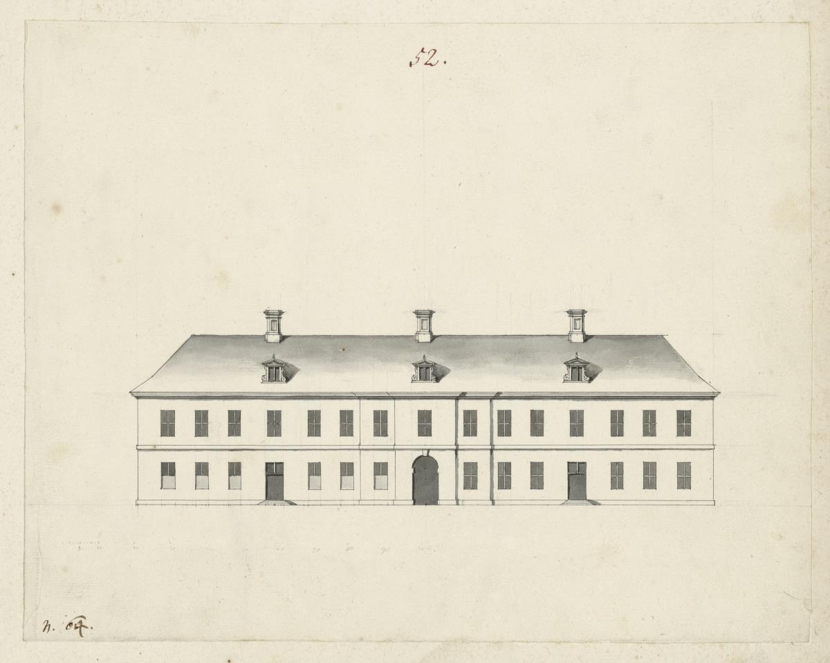 Zweistöckiges Wohngebäude mit Durchfahrt. Grundriss