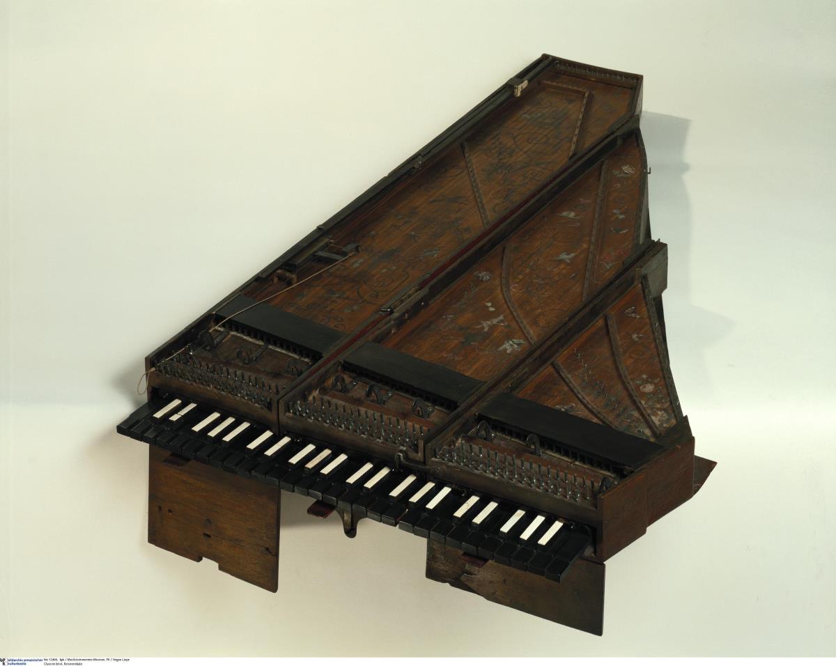 Clavecin brisé