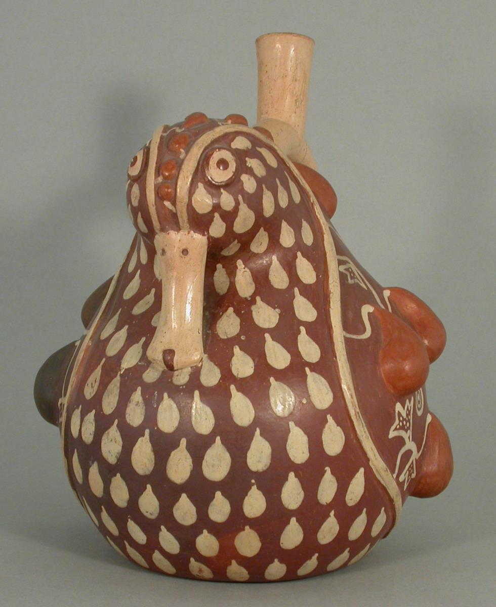 Vogel/Ente, Relief: Früchte (Ulluchu?)
