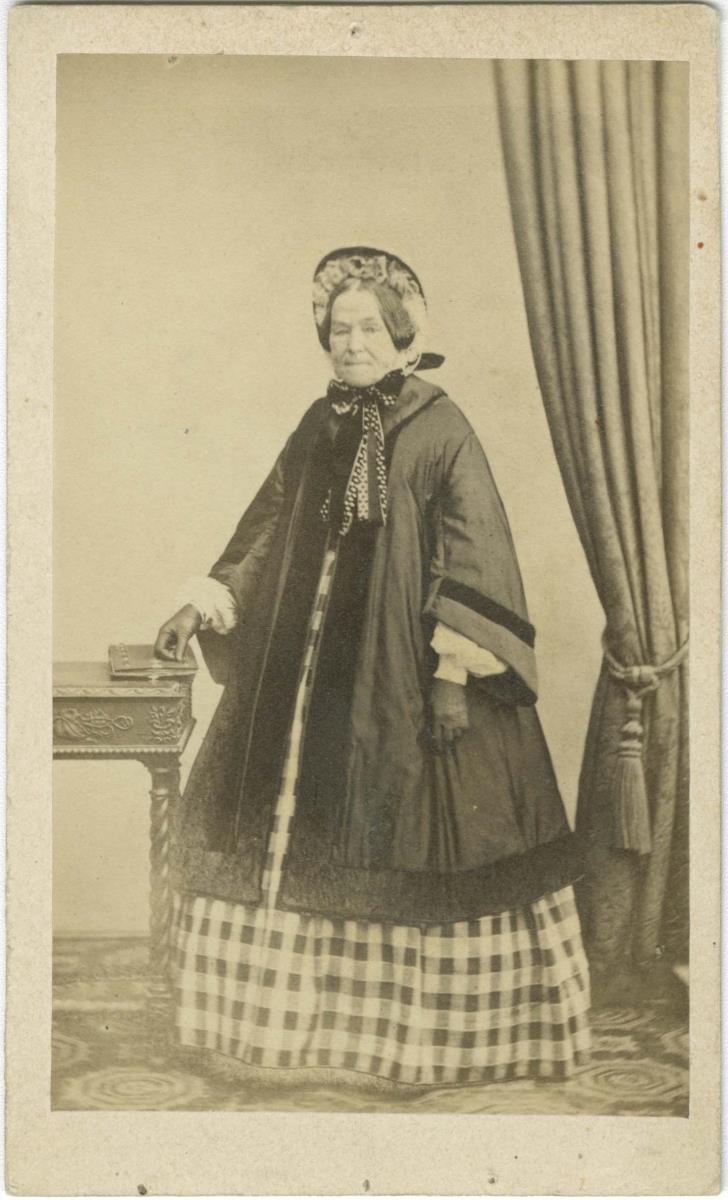 Porträt der Freiin von Messenbach