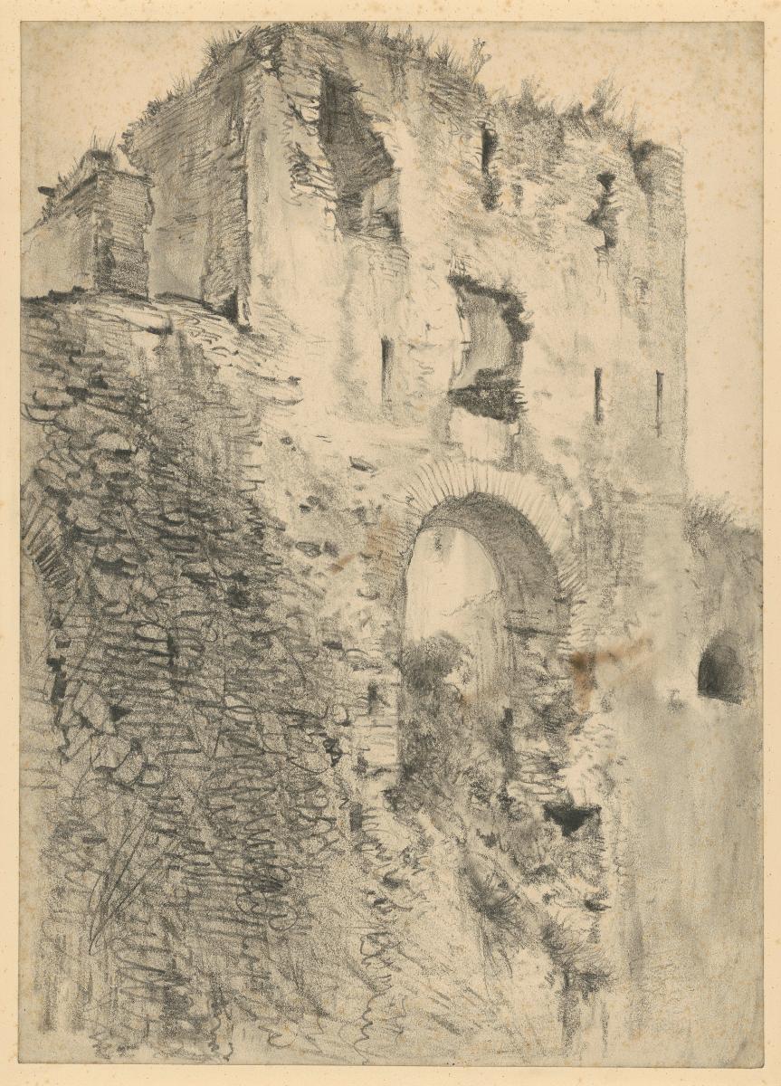 Ruine mit Rundbogen