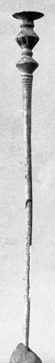 Schmucknadel