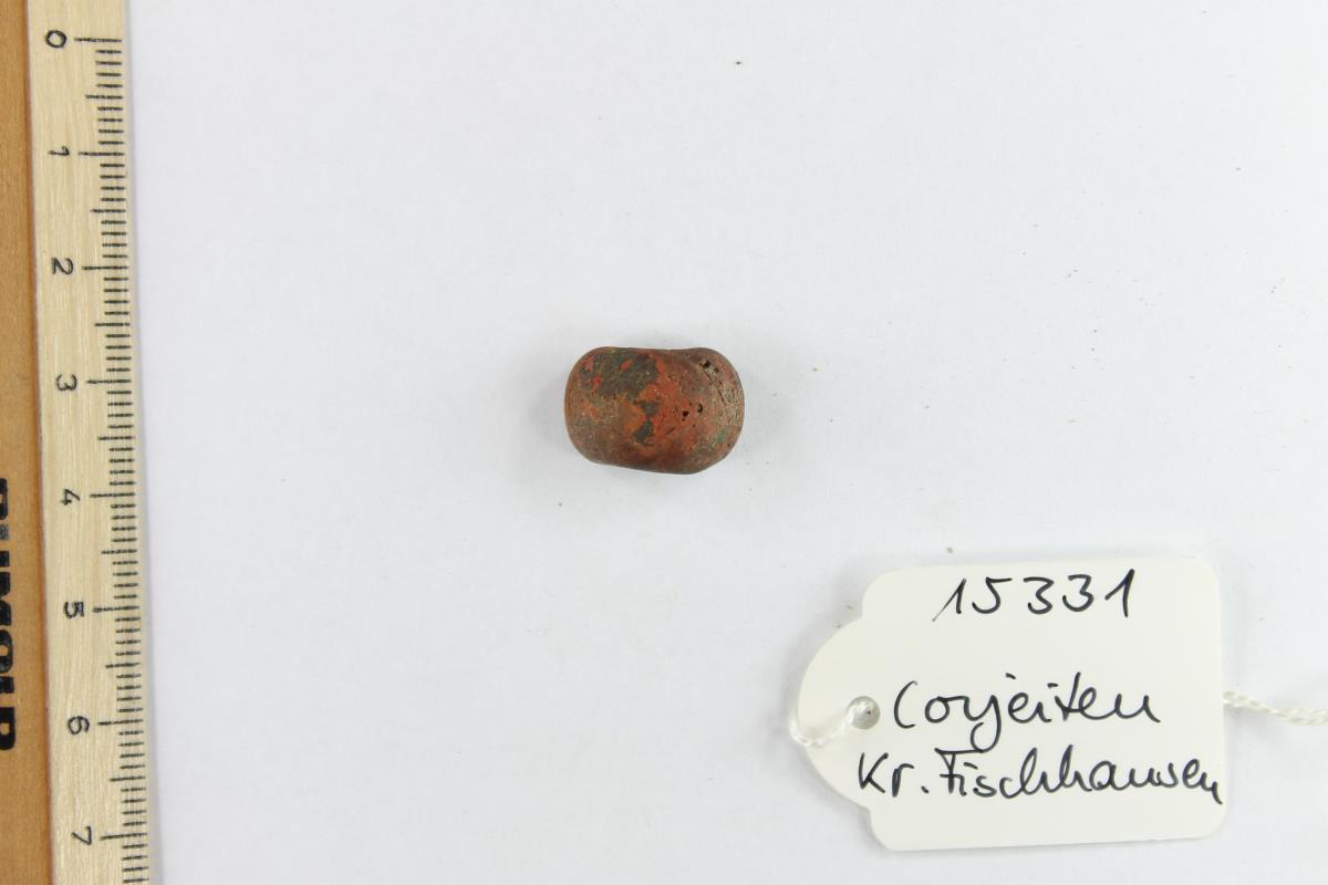Glasperlen-Fragment