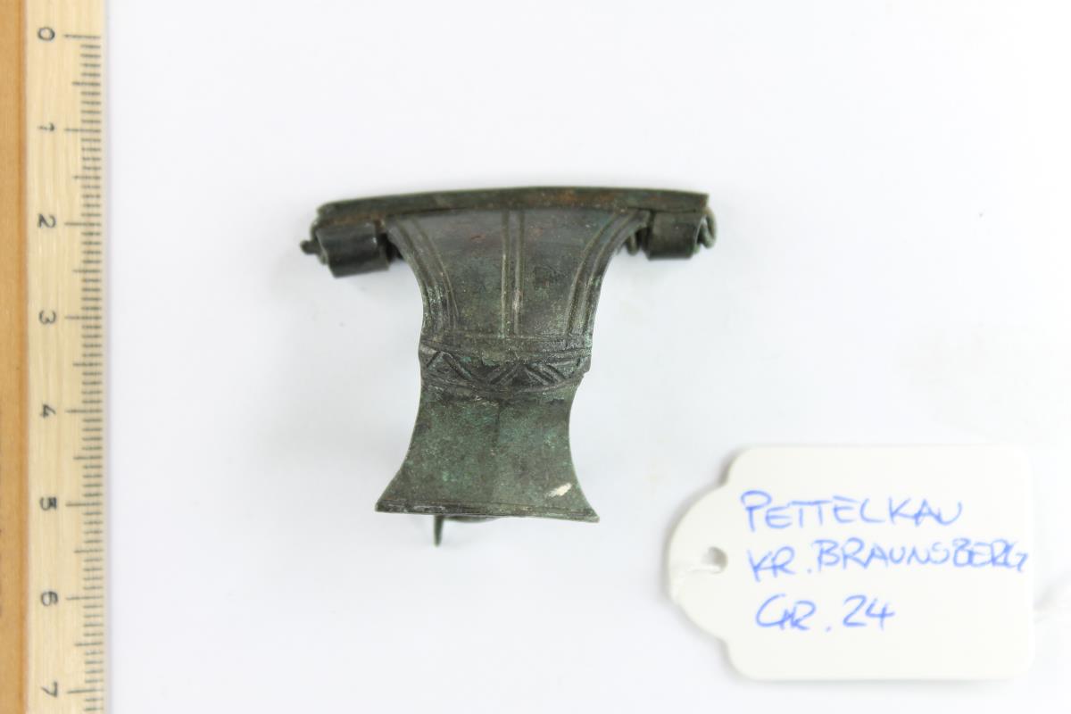 Bronzefibel