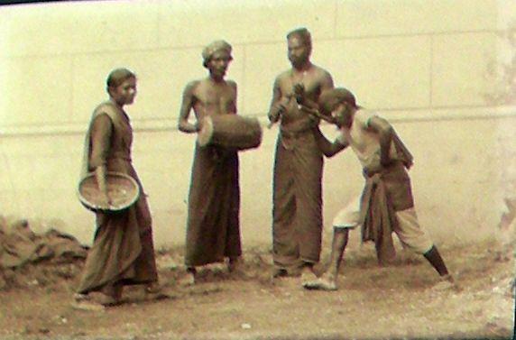 Singhalesen der Carl Hagenbeck'schen Ceylon Expedition