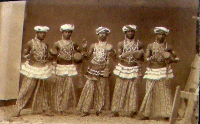 Singhalesen der Carl Hagenbeck'schen Ceylon Expedition