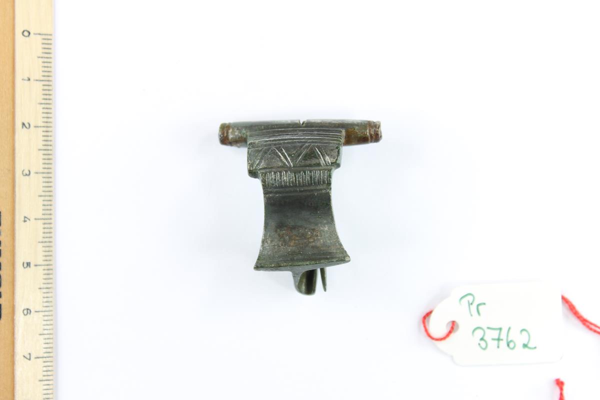 Bronzefibel