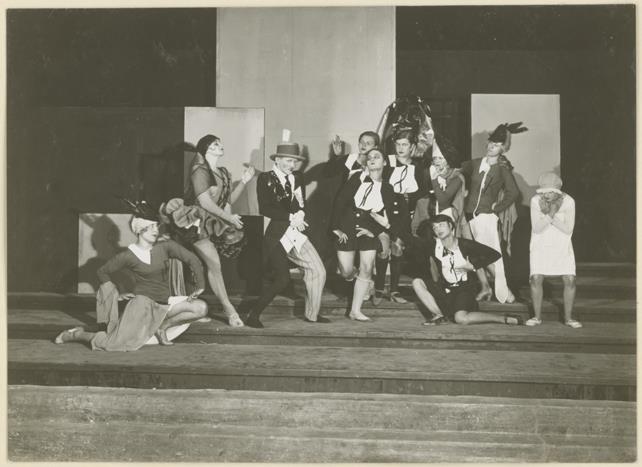 Choreografisches Institut Rudolf von Laban: Tanzstudie Die Nacht