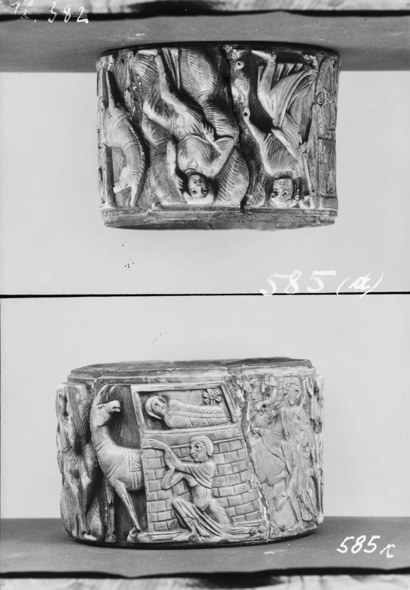 Dose (Pyxis) mit Marienszenen