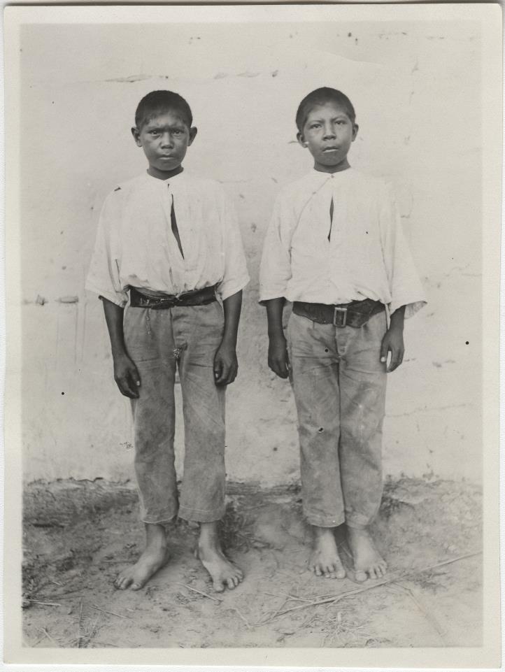 Paressi-Jungen in Utiariti