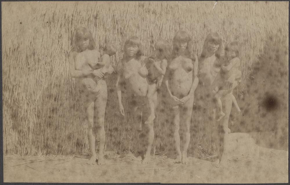 Kamayurá-Frauen