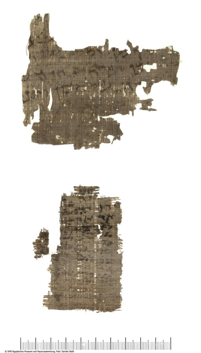 Hebräischer Papyrus vermutlich mit einem Brief (Pap. Berlin P 8496 + P 10518)