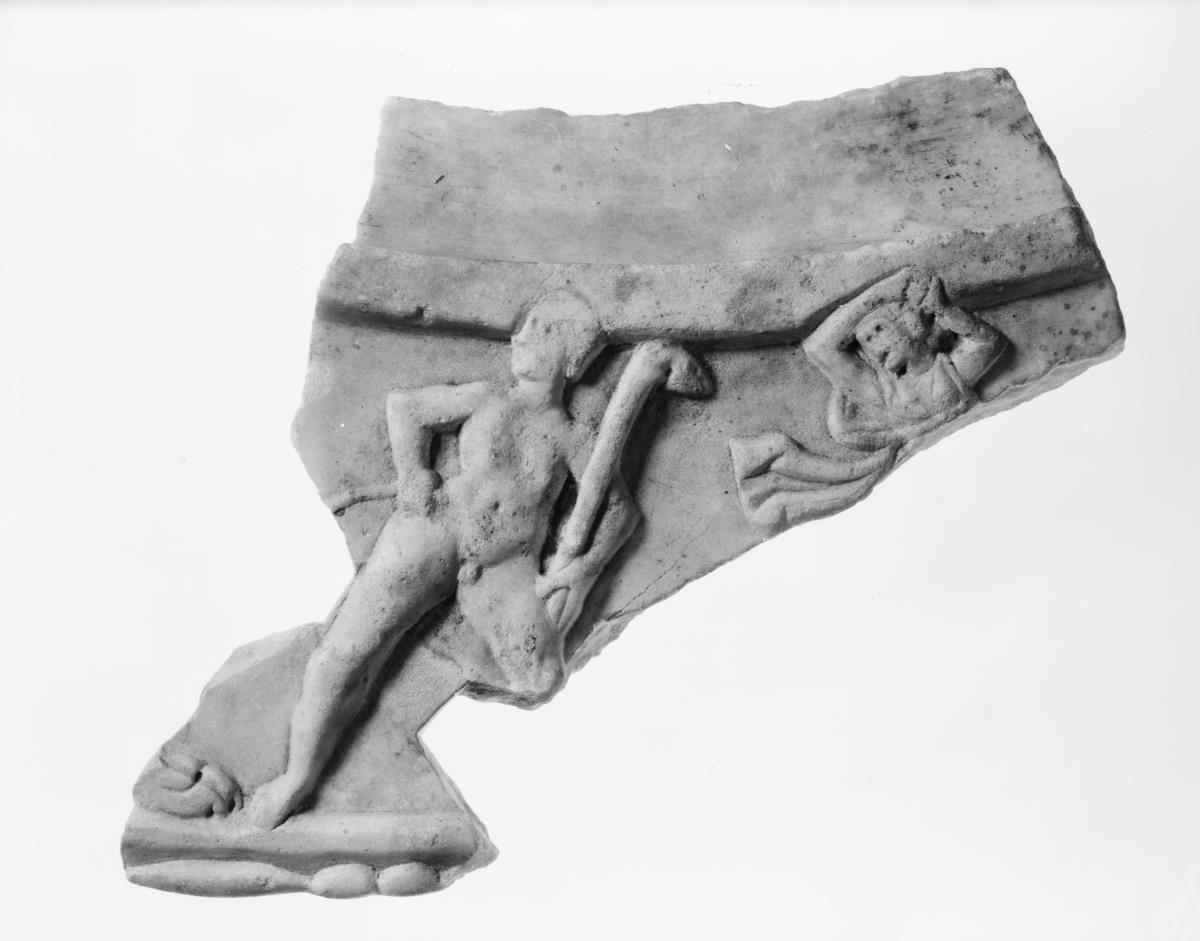 Fragment vom Rand eines Tisches mit dionysischer Szene