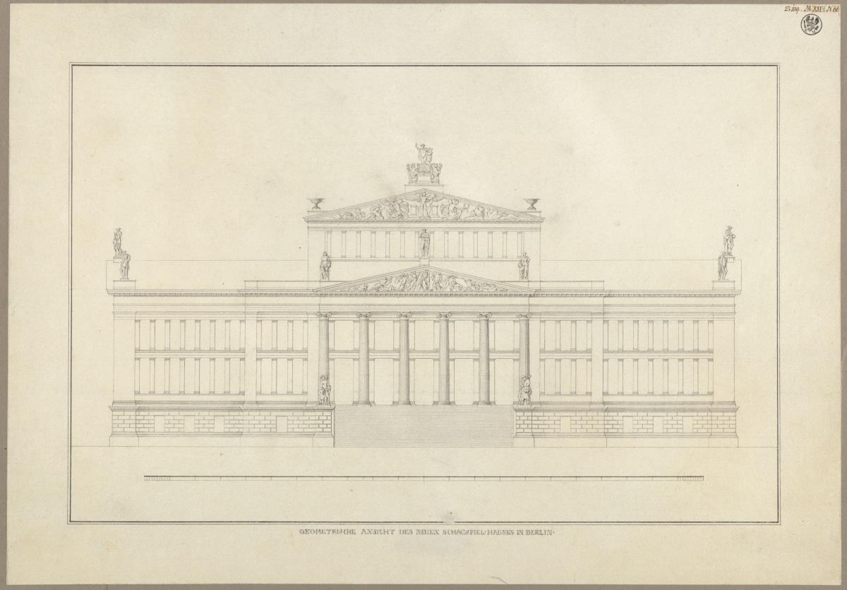 Berlin. Schauspielhaus auf dem Gendarmenmarkt. Fassadenansicht