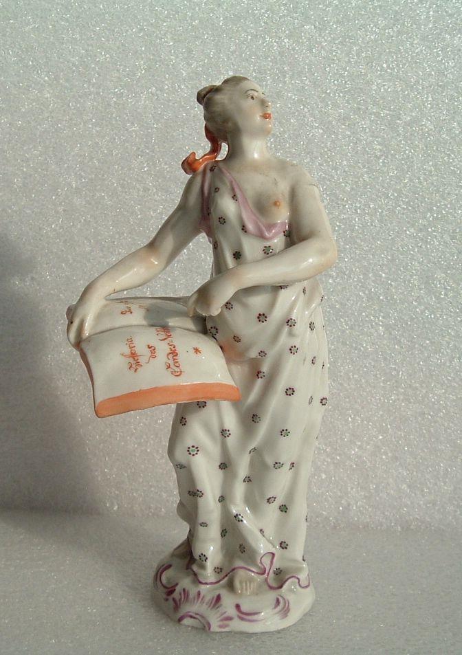 Weibliche Allegorie der Klio (Muse der Geschichtsschreibung)