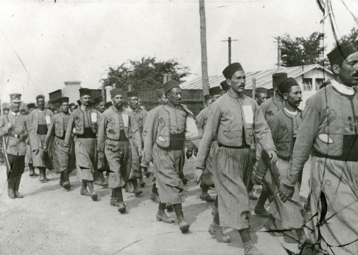 Marschierende Algerier