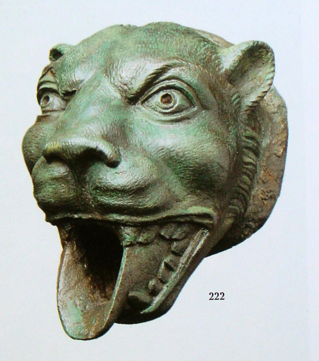 Brunnenausguss: Römischer Wasserspeier in Form eines Pantherkopfes