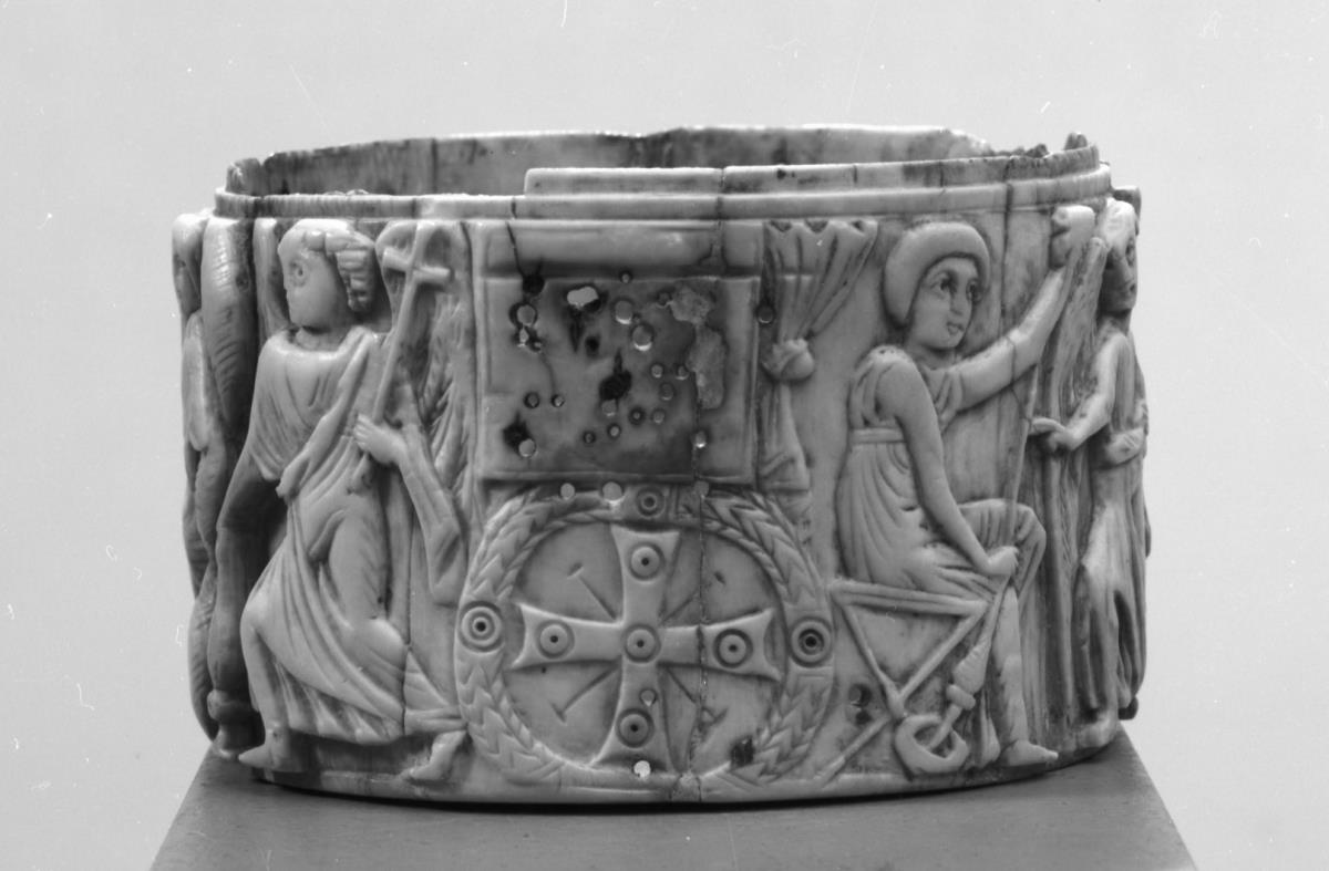 Dose (Pyxis) mit Marienszenen