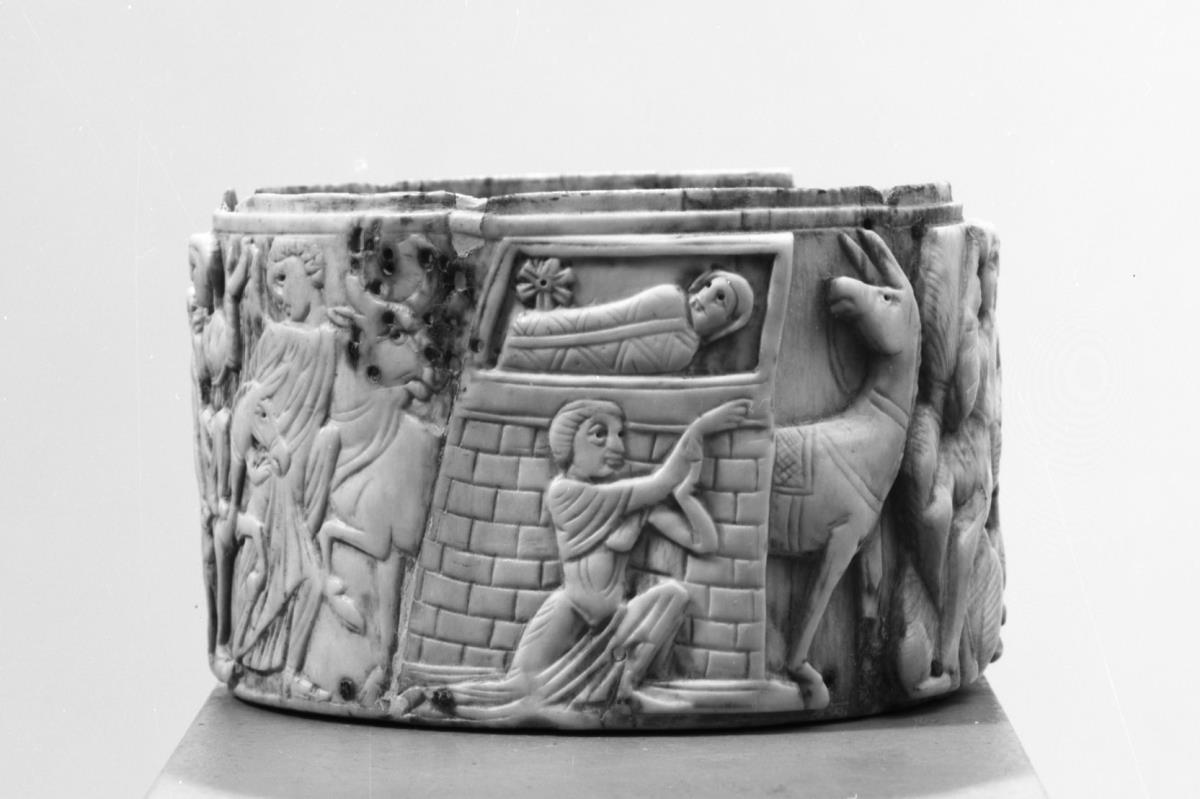 Dose (Pyxis) mit Marienszenen