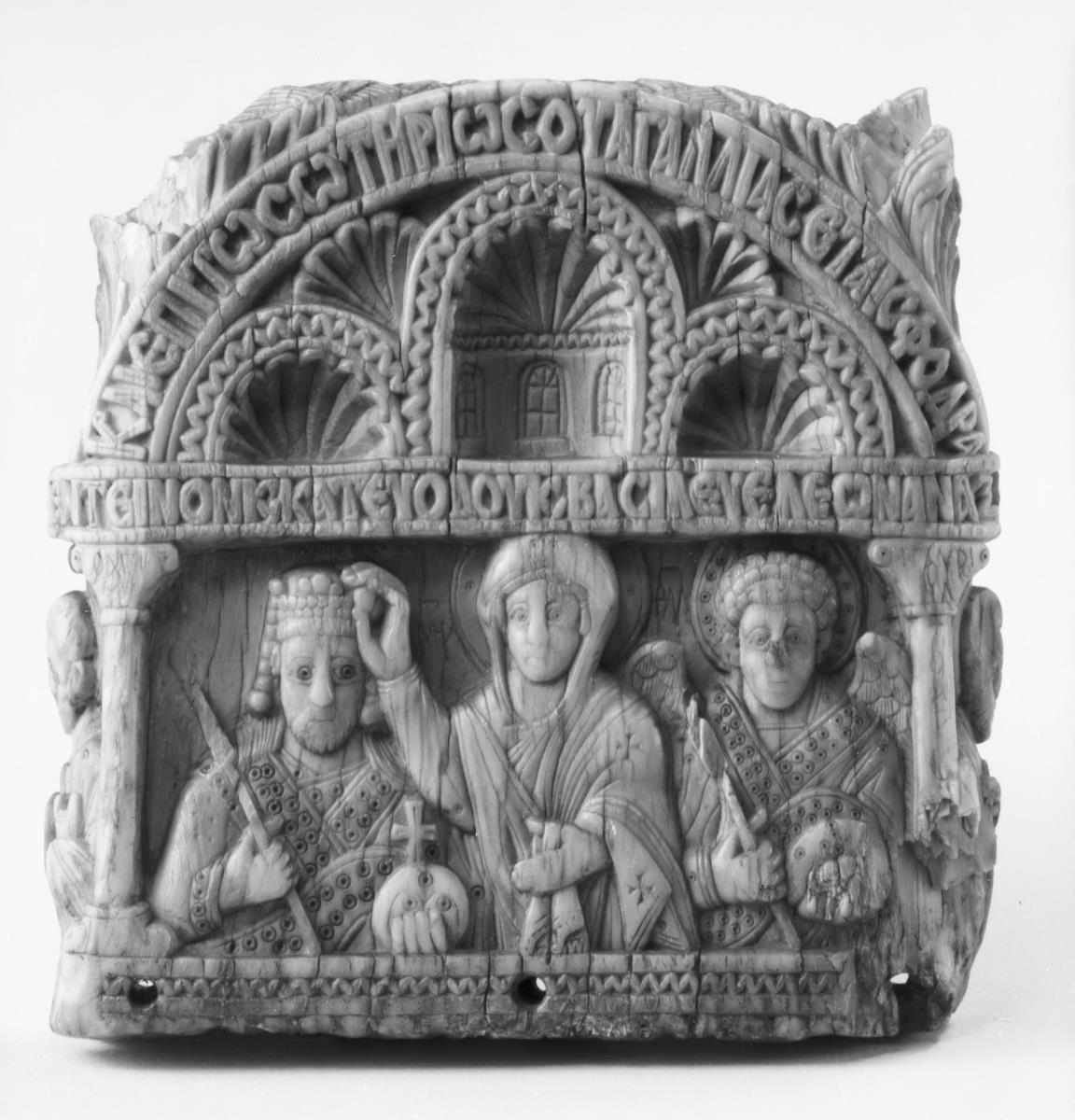 Griff eines Kammes mit Kaiser Leon VI.