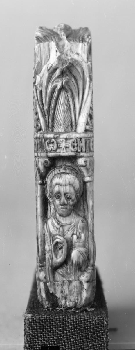 Griff eines Kammes mit Kaiser Leon VI.