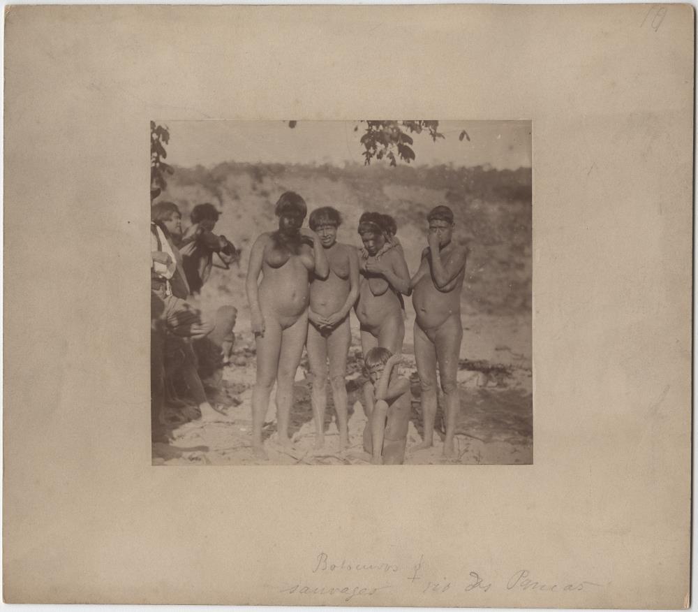 Gruppe von "Botokuden", Frauen und Kinder