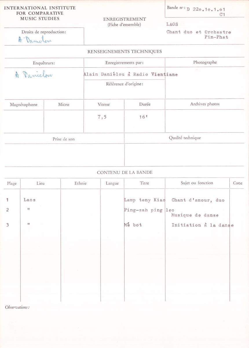 Laos / Chant duo et Orchestre Pin-Phat
