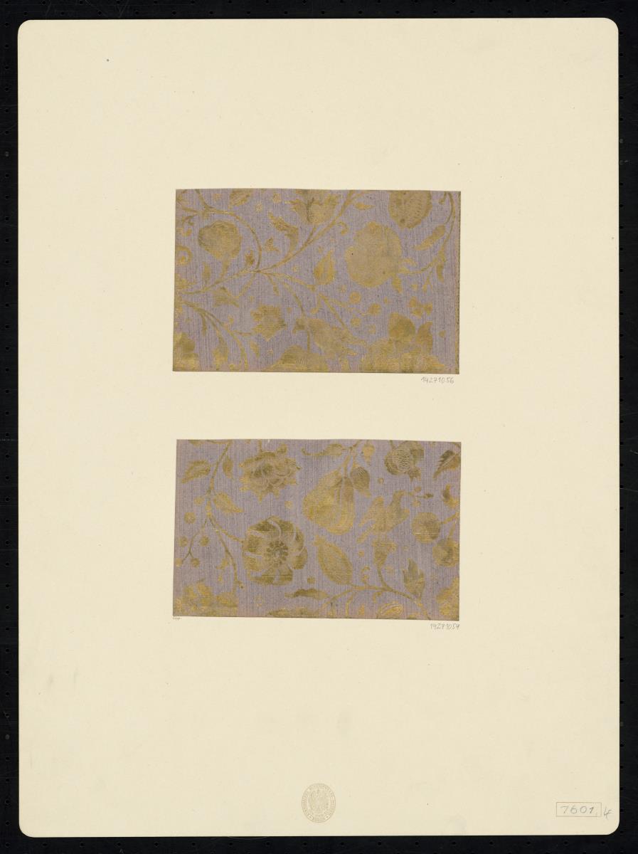 Brokatpapier (Ranken mit großen Blüten und Früchten)