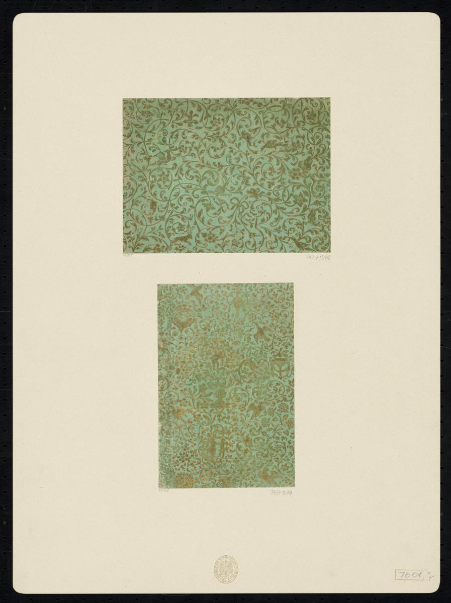 Brokatpapier (dichte Akanthusranken mit Blüten, Vögeln, Drachen und Hasen)
