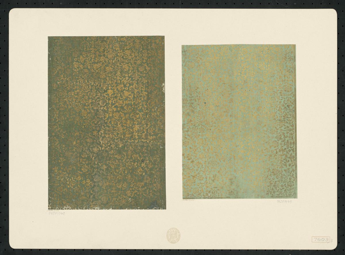 Brokatpapier (engstehende Ranken mit Blüten und Früchten)