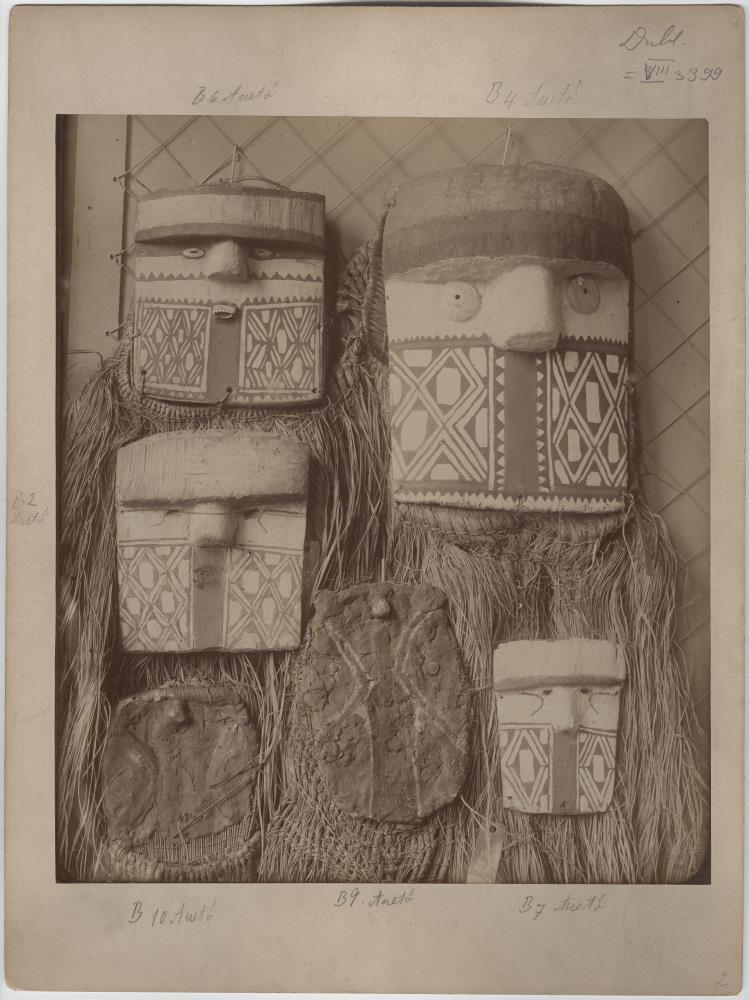 Masken, gesammelt von Karl von den Steinen während der 2. Xingu-Expedition
