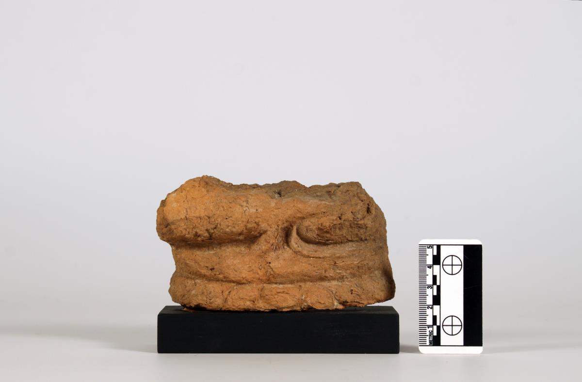 Lotussockel mit Beinen