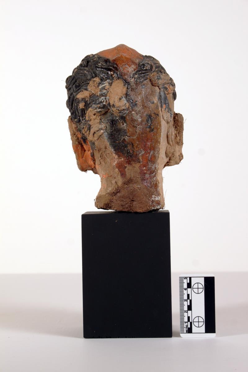 Naturalistischer Kopf