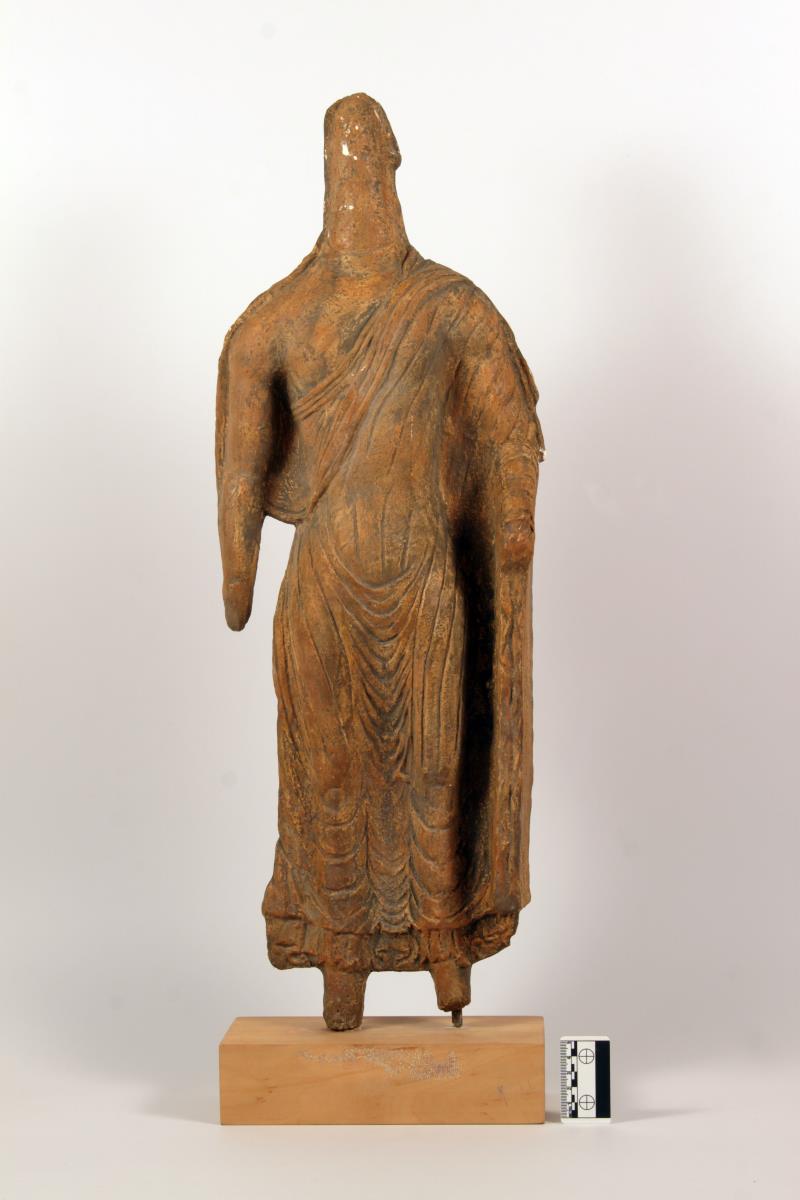 Stehender Buddha ohne Kopf
