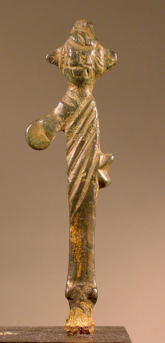 Statuette einer Priesterin