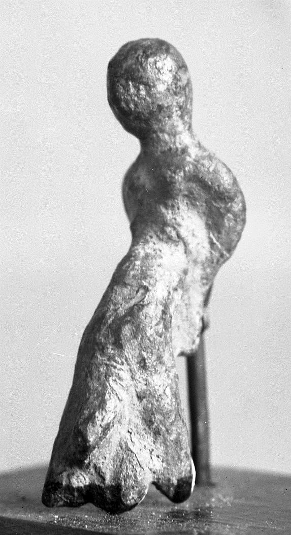 Kleines Figürchen mit großem Phallus
