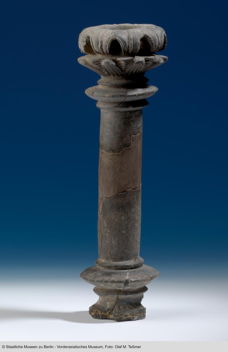 Kleine Steinsäule