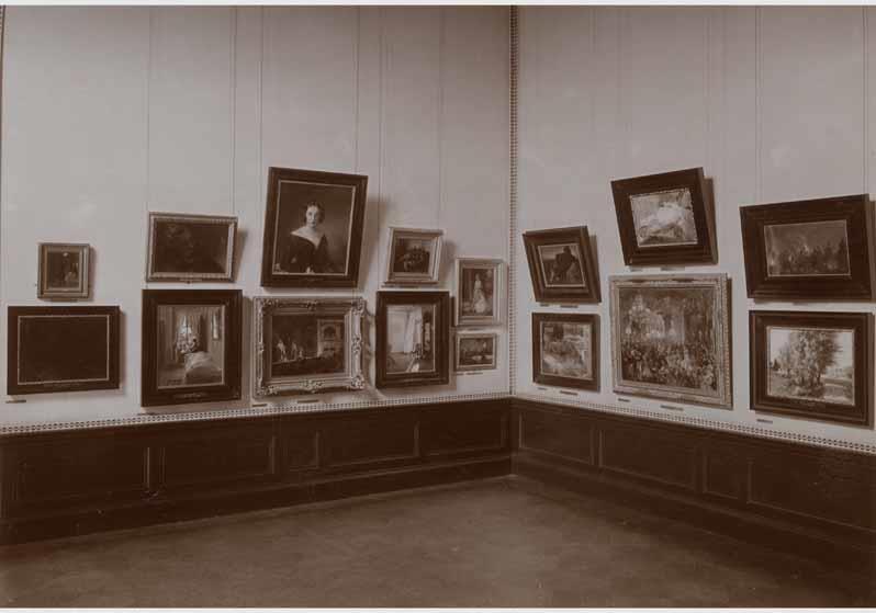 Blick in die Ausstellung der Nationalgalerie, Menzelsaal