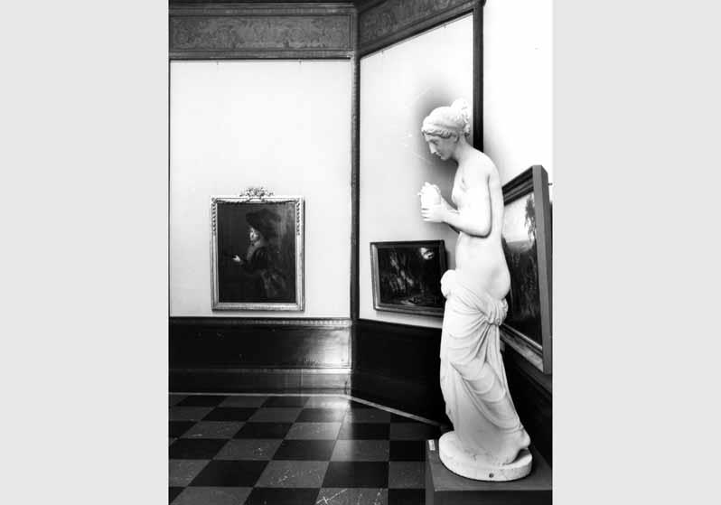 Blick in die Ausstellung der Nationalgalerie