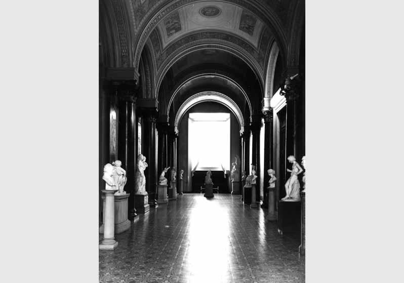 Blick in die Ausstellung der Nationalgalerie