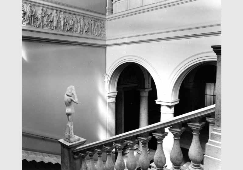 Blick in die Ausstellung der Nationalgalerie