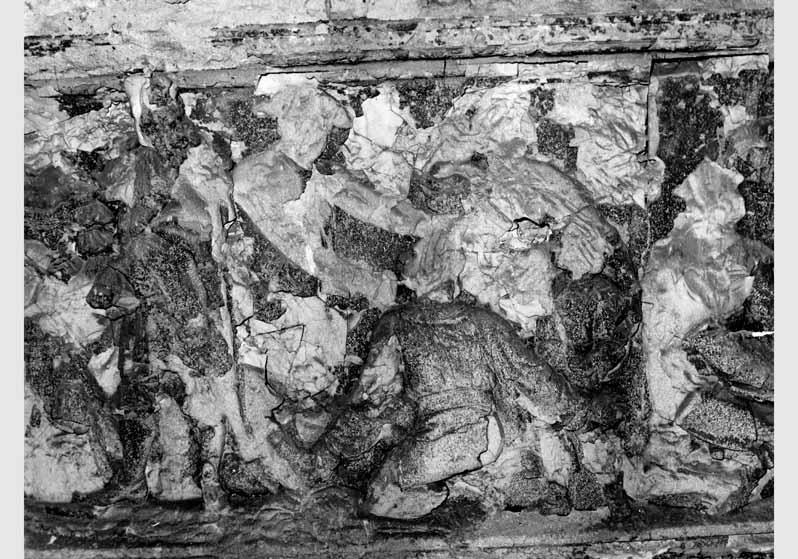 Blick auf den "Kulturgeschichtlichen Fries" von Otto Geyer im Treppenhaus der Nationalgalerie