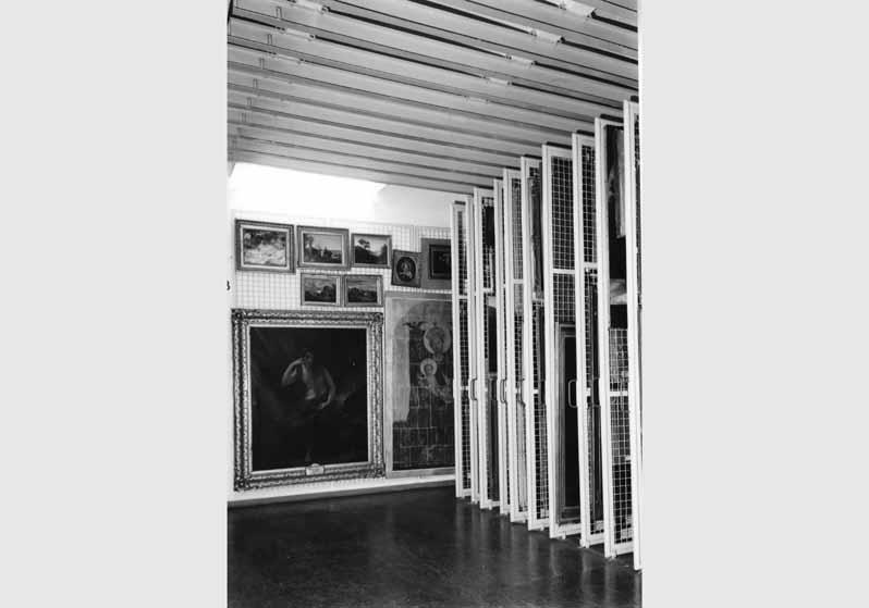 Blick in das Gemäldedepot der Nationalgalerie