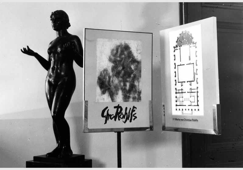 Blick in die Kabinett-Ausstellung "Christian Rohlfs 1849 - 1938 - Aquarelle und Gemälde von 1919 bis 1937 aus Sammlungen der DDR" vom 08. Jan. 1988 - 28. Febr. 1988 in der Nationalgalerie