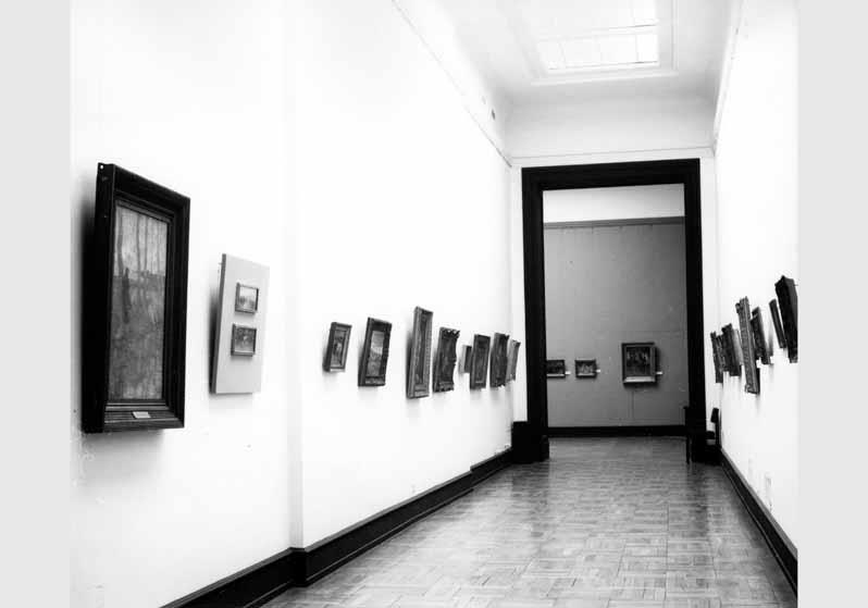 Blick in die Ausstellung "Robert Sterl 1867-1932 - Das Werk des Malers" vom 15. Dez. 1983 - 18. März 1984 in der Nationalgalerie