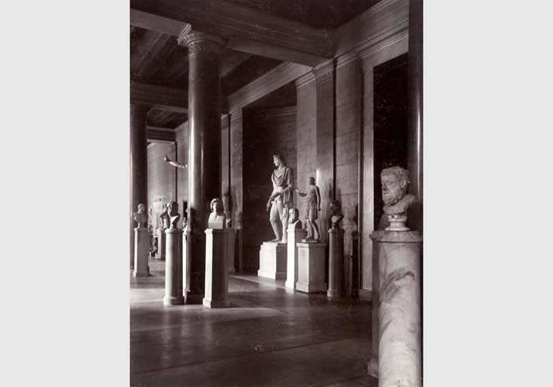 Aufstellung der Antikensammlung im Alten Museum, Nordsaal 5, Griechische Kunst des 4. Jahrhunderts