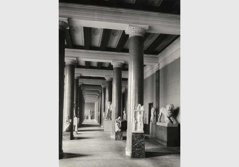 Aufstellung der Antikensammlung im Alten Museum, Nordsaal 5, Griechische Kunst der hellenistischen Zeit